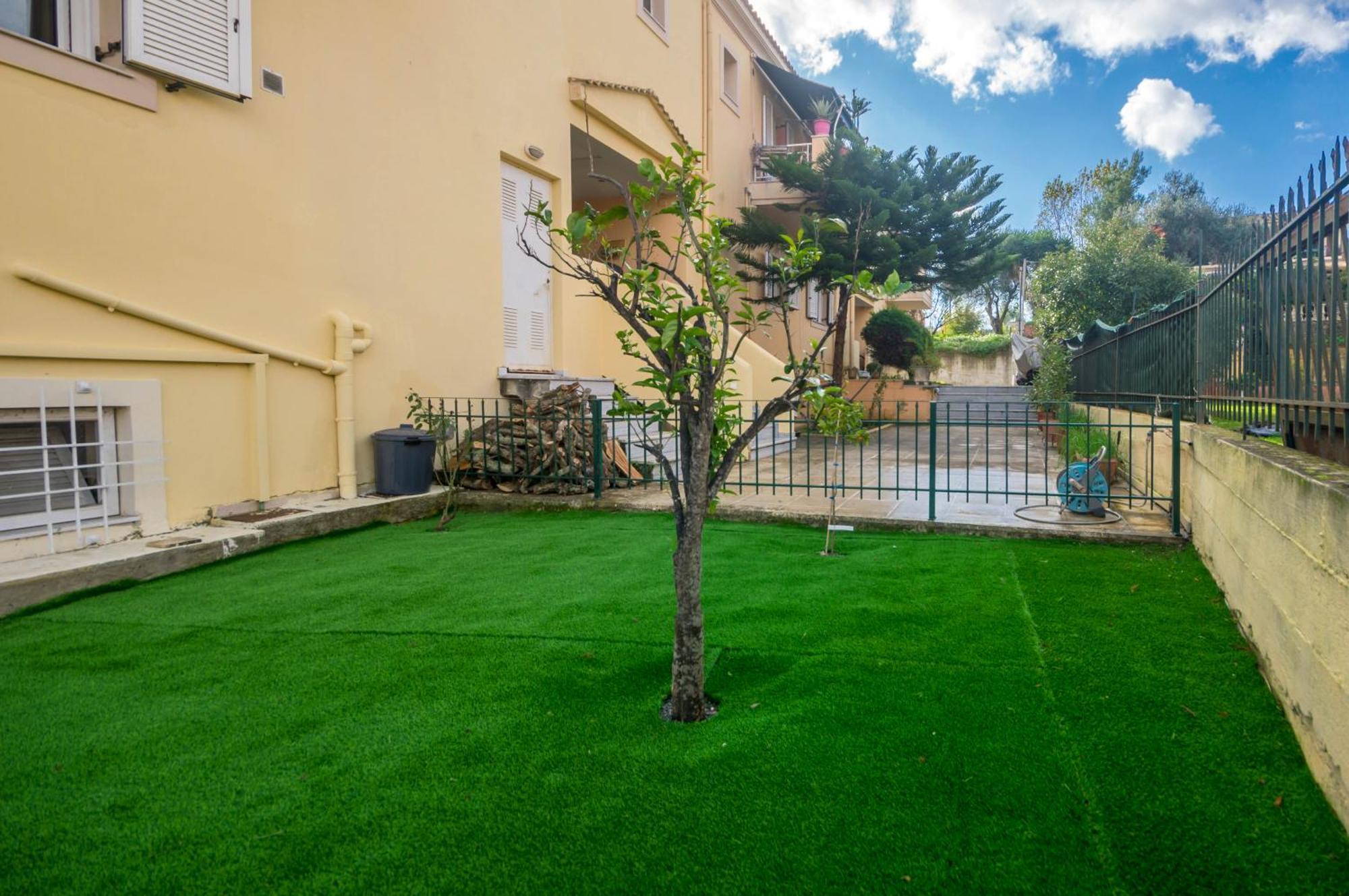 AlepouΔιωροφη Μεζονετα-2Km Απο Το Κεντρο-Iliana Houseアパートメント エクステリア 写真